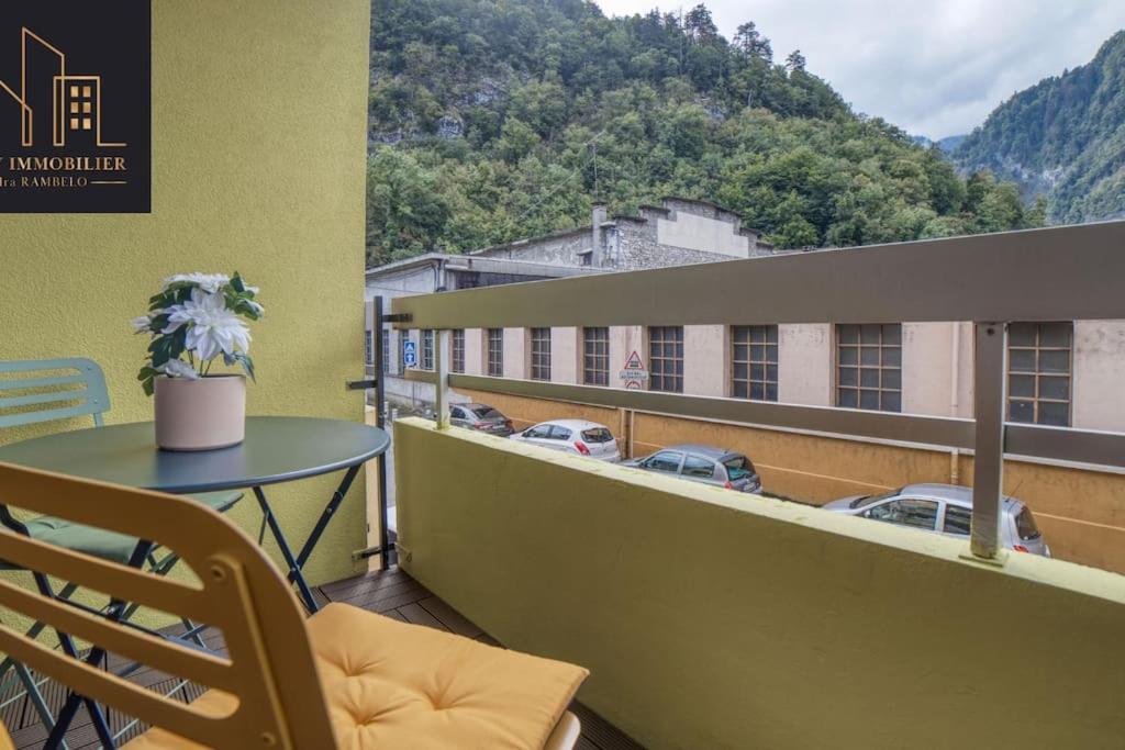 Appartement Pastel Cluses Luaran gambar